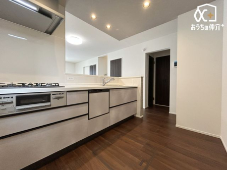 �L�b�`�� �g������̗ǂ������o�����̃L�b�`��