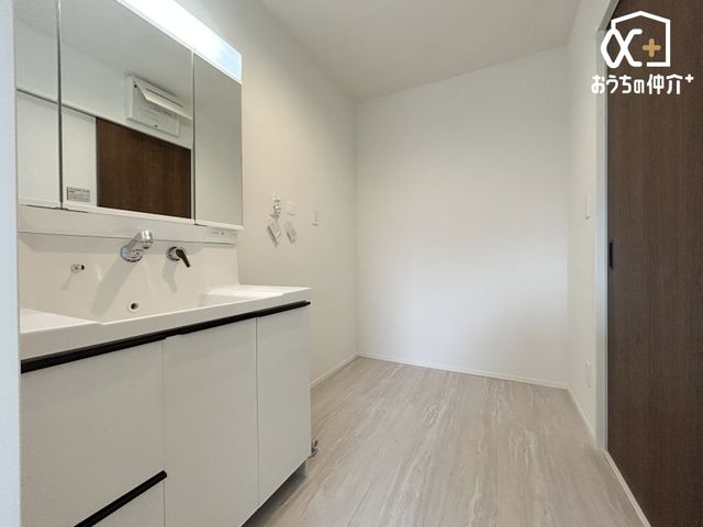 ���ʑ�E���ʏ� -