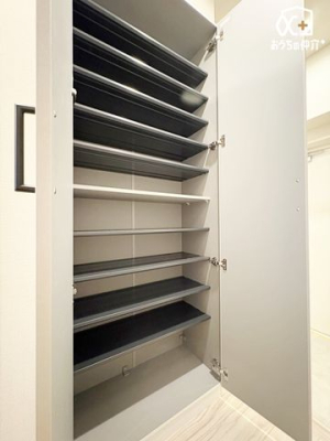 ���[ �V���[�Y�{�b�N�X