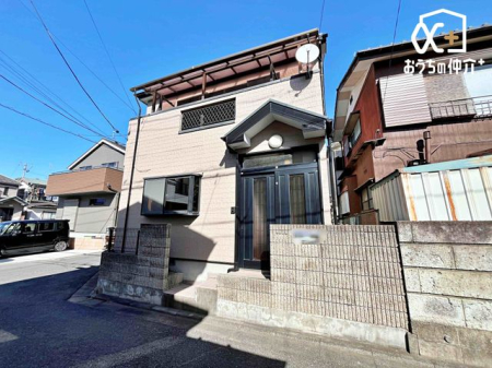 ���n�O�ώʐ^ �ՐÂȏZ��X�̒��ł����ɗ������������n�B�Ԃ̉��������Ȃ��A�Â��ȕ�炵�������ł��܂��B�Z�܂��̑O�͔������ɂȂ��Ă��Ȃ����߁A�Ԓʂ肪���Ȃ����K�ȏZ���ł��B