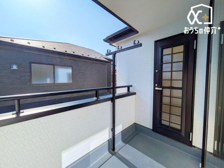 �o���R�j�[ -