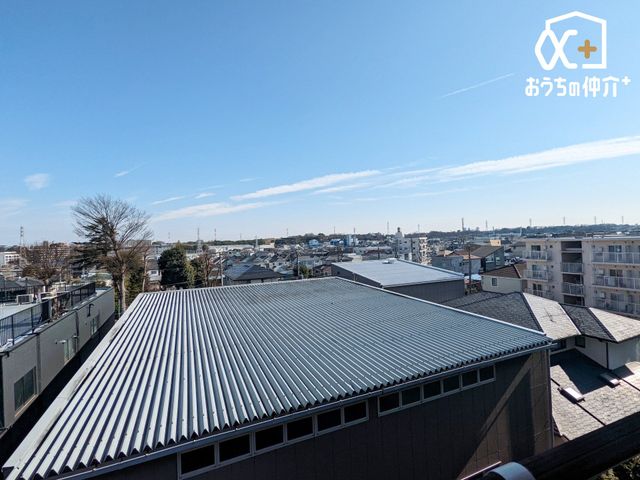 ���̑� 5�K���璭�߂�i�F�ł��B���ꂽ���ɂ͐󂪍L����A�C�����̗ǂ��o���R�j�[�ł��I