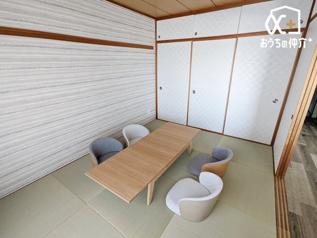 ���̑� ���r���O���̘a���͗��q����Ԃ�����Q�������ʂŏd�󂵂܂��B