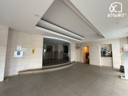 �G���g�����X ���΂̊Ǘ��l���񂪂��邽�߈��S�I�X�փ|�X�g���������܂��I