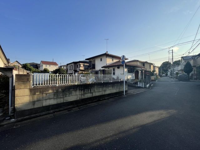 ���n�O�ώʐ^ �`Appearance�`�J�b�R�ǂ��O�ρB�ƑI�т͊O�ς���������Ă����B ���ƈႤ�Z�F�̊O�ς͂܂�Œ������z�̂悤�B���̃X�}�[�g�ȘȂ܂��ɂ������~�߂Ă��܂������ɂȂ�܂��B