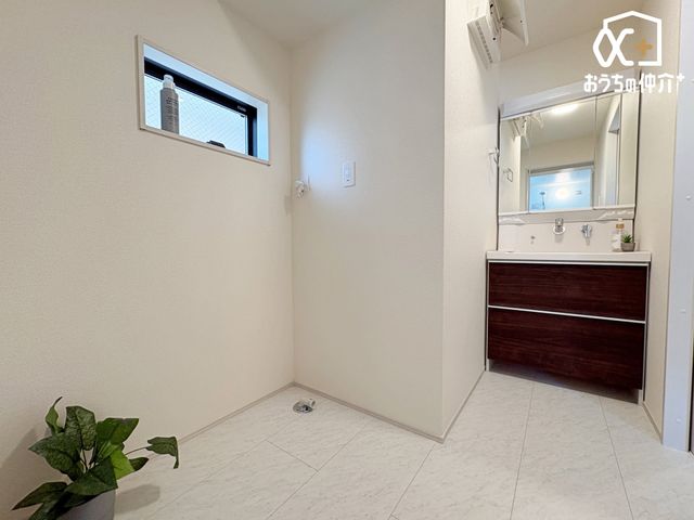 ���ʑ�E���ʏ� �L�X�Ƃ����P�K�p�E�_�[���[��