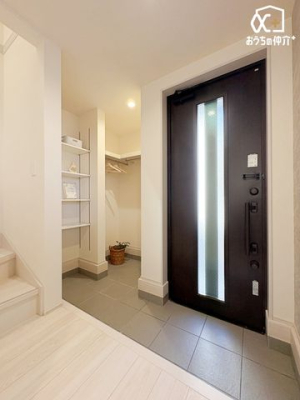 ���� �Ƒ��̃A�E�^�[����A�E�g�h�A�O�b�Y�܂ł���������[