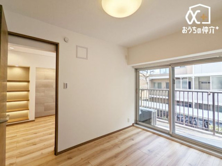 �Q�� �Q���ɂ������߂ȗm���I�o���R�j�[�ɖʂ������邢�������ŊJ����������܂��B