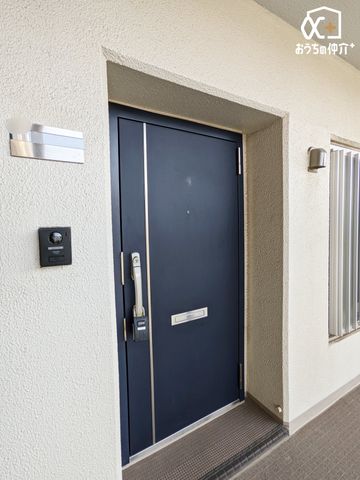 ���� �O���猩�����ւ܂��̗l�q�ł��B���񌻒n�ɑ����^��ł����������������������B