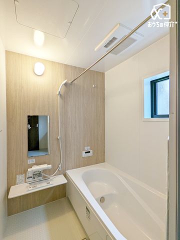 ���� �o�X���[���͗��������g�[�@���t���ăJ�r�΍���΂�����I���󕨂��������Ƃ��ł��銣���@�\�t���ŁA�J�̓��̂����󕨂����S�ł��B�ǂ������@�\�����āA���ł������������C�ɓ���܂��B