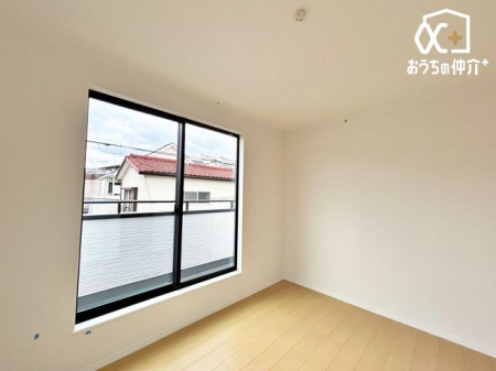 �Q�� ��Q���Ƃ��Ďg�������Ȃ������ł��B�L�߂̍��Ǝ��[�B�o���R�j�[�ɖʂ��A�J���������Ղ�ȃv���C�x�[�g��Ԃł��B