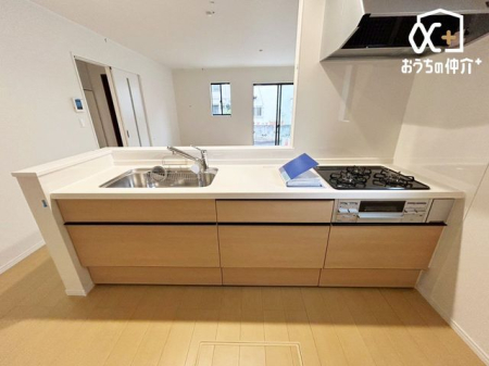 �L�b�`�� �l�C�̑Ζʃ^�C�v�̃L�b�`���I�z�V�����₷���H���̏������Еt�����͂��ǂ�܂��B���������Ȃ��烊�r���O�����n���A���q�l���V�ԗl�q�������Ȃ���̂�������A�h���������ƃA�h�o�C�X���ł��܂���