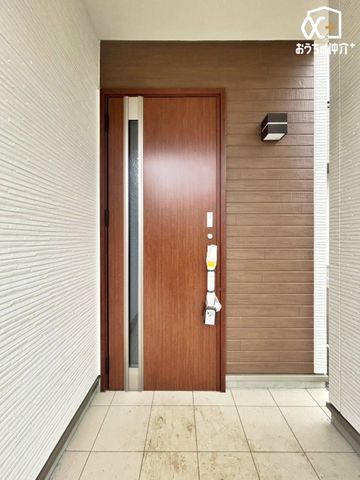 ���� �L�X�Ƃ�����ϖ��͓I�Ȍ��ւ̏Z��ƂȂ��Ă���܂��B���Ƒ��݂Ȃ��񂪋C�����悭�A���Ă������ԂƂȂ��Ă���܂��B���[�͂��\������̂Ō��֎��肪�X�b�L���ƕЕt���̂��A���ꂵ���|�C���g�ł��ˁB