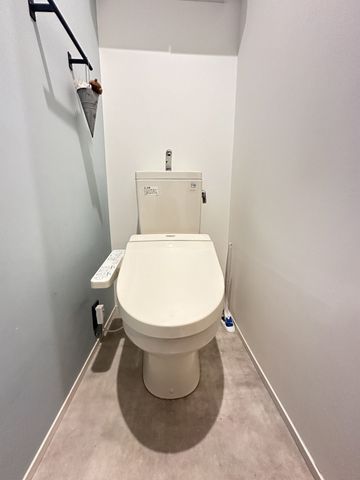 �g�C�� �V���v���ȓ����̃X�b�L���Ƃ����g�C���ł��B�������₨�|�����A�ȒP�ɂł���V���v���ȃf�U�C���̃g�C���ł��B