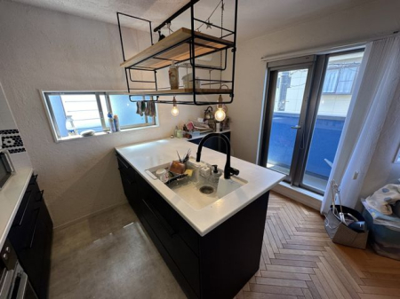 �L�b�`�� ���r���O�����n����L�b�`���ł��B