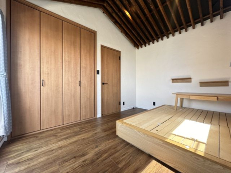 �Q�� �o���R�j�[�ɖʂ������邢�Q���̗l�q�B