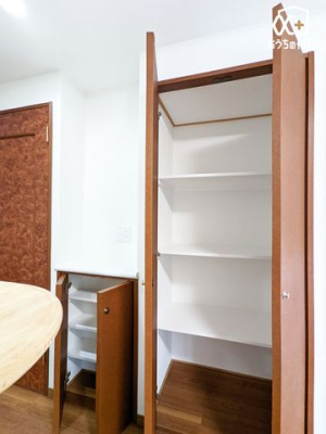 ���[ ���r���O�ɂ���ƕ֗��Ȏ��[�ł��B��������̂ŖډB���ɂ��Ȃ�A����������[�ł��܂��B