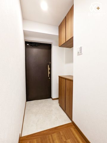 ���� �����t���̃V���[�Y�{�b�N�X�t���ł��B�C�⏬��������������[�ł���̂ŁA���ւ��X�b�L�����������̐g�x�x�����K�ɂȂ�܂��B