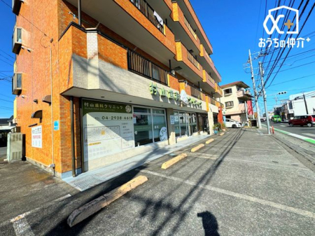 ���ӊ� ���R���ȃN���j�b�N �k��5���B����҂���ł��B 370m