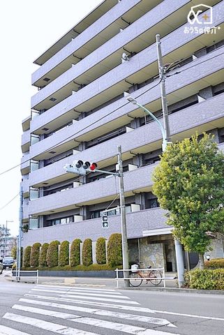 ���n�O�ώʐ^ �T���ɁA���Ƒ��E���F�l���U�����킹�̏�A���n�������ɂȂ��Ă݂܂��񂩁H���ӊ��ƍ��킹�Ă��ē��v���܂��I