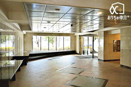 ���̑� �Y��Ȗ��邢���r�[�́A�}���V��������i�ɖ�����O���Ȃ��{�݂ł��ˁB��Ԃ��f�G�Ȃ̂ŁA���q�l���������Ƃ��ɂ��D��������Ă��炦�����ł��B