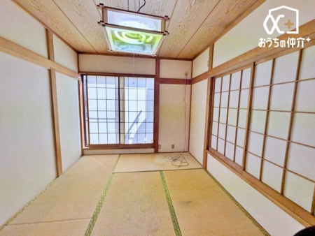 ���̑� �B�`���I�ȏ�̕����������̘͂a���́A�����̏�Ƃ��ēK���Ă��܂��B�_�炩�Ȏ��R�����������݁A���S�n�̗ǂ������o���܂��B