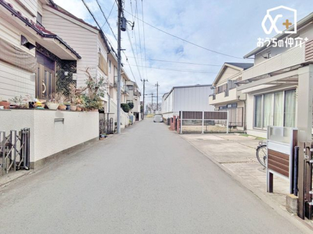 ���n�O�ώʐ^ �O�ʓ��H�̗l�q�ł��B