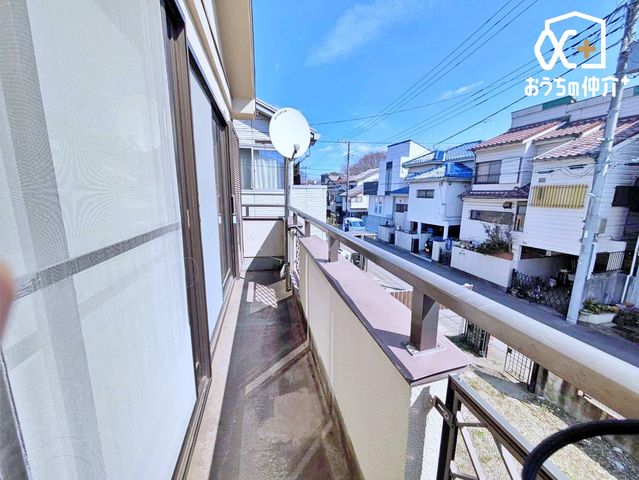 �o���R�j�[ ������̖��邳�����͂̃o���R�j�[�B����ꂽ�X�y�[�X�ł��A�S�n�悳�Ǝ��p������������m�ہB