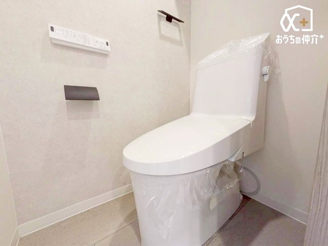 �g�C�� �`Toilet�`�������̂���g�C���ł��B�������E�H�V�����b�g�@�\�t��