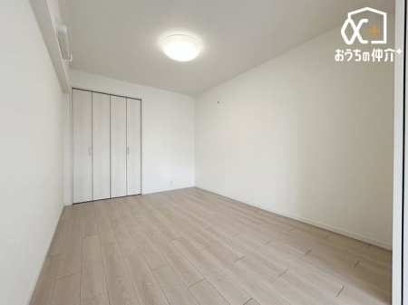 ���̑� ���q����q�x���ĂȂǂɕ֗��ȑ��ړI�Ɏg�p�ł��郊�r���O���̗m��