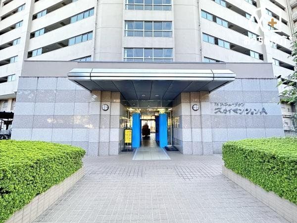 �G���g�����X �������̍s���͂����G���g�����X