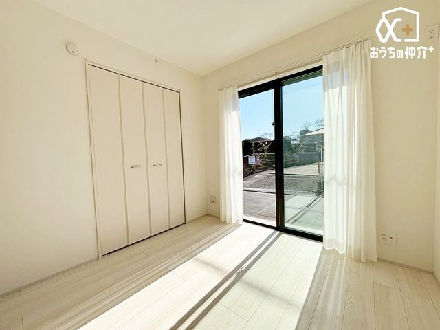 ���̑����� ���r���O