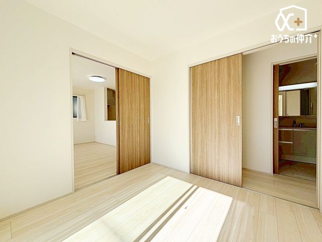 ���[ ���[