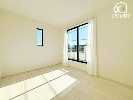 ���̑����� ���r���O