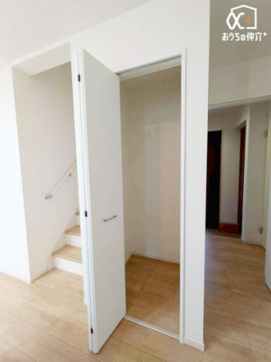 ���[ �L�b�`���ɂ���֗��ȃp���g���[�B�䏊�p�i�┃���������i��������������[�ł��܂��B