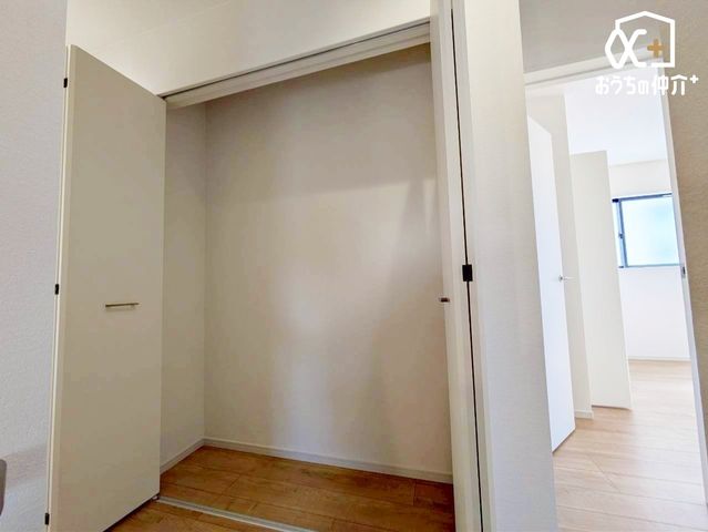 ���[ 2�K�z�[���ɂ���֗��Ȏ��[�̗l�q