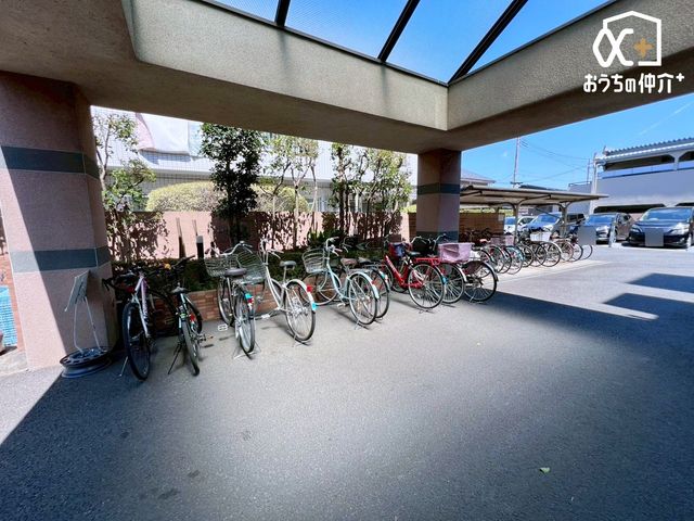 ���̑� ���֏�͉����t���ŉJ���玩�]�Ԃ����܂��B