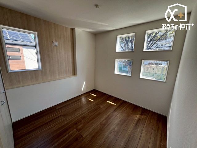 �Q�� ��Q���Ƃ��Ďg�������Ȃ������ł��B�L�߂̍��Ǝ��[�B�o���R�j�[�ɖʂ��A�J���������Ղ�ȃv���C�x�[�g��Ԃł��B