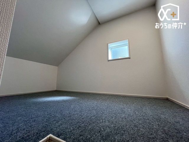 ���[ �傫�ȉו����y�X���[�ł����e�ʂ̎��[�X�y�[�X�B�V�[�Y���p�i��A��̕��E���W���[�p�i�����܂��̂ɂƂĂ��֗��ł��B�������猩���Ȃ��\���Ȃ̂ŁA���[���Ă��镨�������ċC�ɂȂ�Ƃ������Ƃ�����܂���B