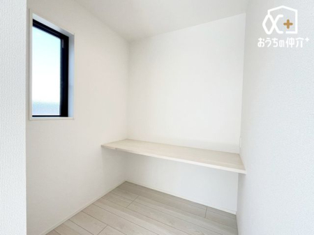 �Q�� ��2���̃t���[�X�y�[�X�B���ւƂ��Ă��g���܂��A