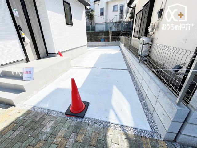  �~�n�����ԏ�̗l�q�ł��B���ԃX�y�[�X��2�䕪����B