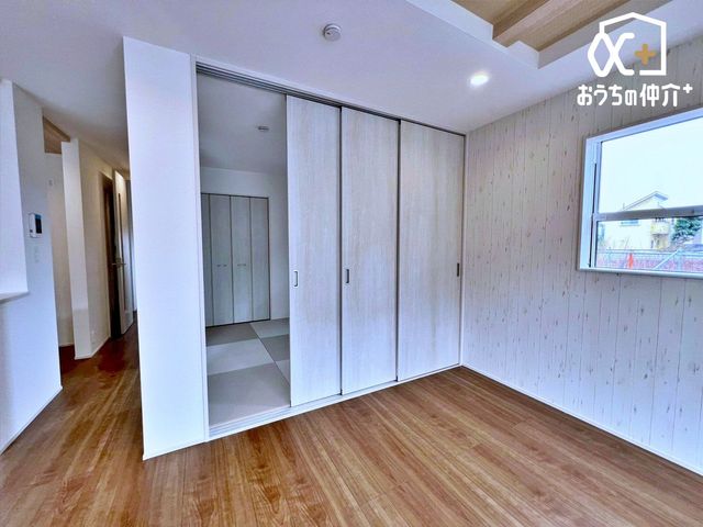 ���̑� �a�����J����ƃ��r���O�ƂȂ���傫�ȋ�ԂɂȂ�A�ƂĂ��J����������܂��B��̂�����������ƁA���q�l��V�΂�����A�����Q��������A�܂��́A���q�l�̂����ĂȂ��̎g�p�Ƃ��Ă��d�󂵂����ł��B