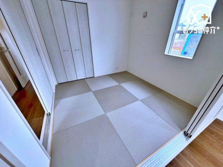 ���̑� ������o���R�j�[�ɖʂ������邢�a���B�S�n�悢�z���ƕ����������݁A�����Ɨ��q���̋q�Ԃɂ��œK�B���[�[���œ��X�̕�炵���������萮�����܂��B��̍���ɖ��₳��A�e�����[�N��q�l�̗V�яꓙ�ł����􂵂܂��B