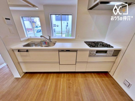 �L�b�`�� �������y��������L�b�`���X�y�[�X(^^)/�Ǝ��������悭�A���o�����̎��[�͂���L�b�`���ł��B�������₷�����������ł������ɂ���⒲�������o���Ďg�����Ƃ��ł��܂��B