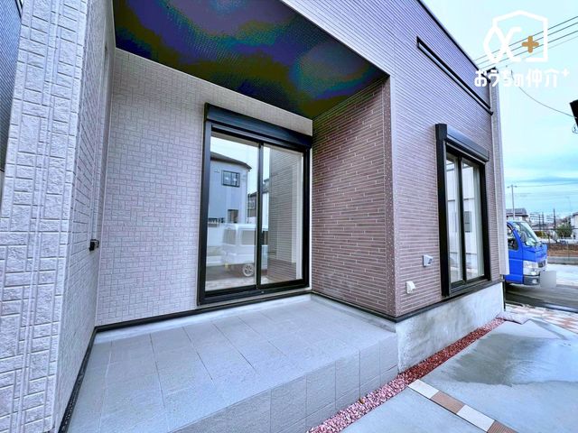 ���̑� �̂ǂ��ȏZ��n�Ŏq��ĉƑ��ɂ��������߁B�����̂��U�������K�ȗ΂Ɍb�܂ꂽ�G���A�ŁA���R�ɕ�܂ꂽ���₩�ȕ�炵���������邽�߂̂�Ƃ肠��Z���������Ă��܂��B