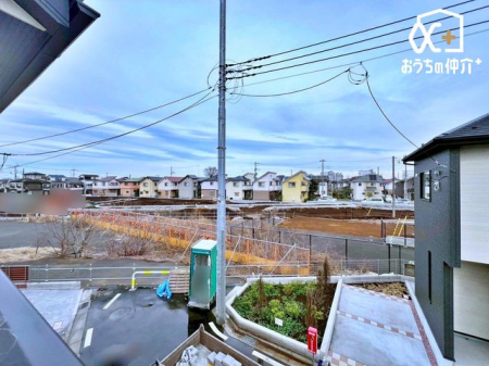 ���̑� �o���R�j�[���猩�n�����i�F�ɂȂ�܂��B���V�C�̗ǂ����́A�󂪂悭�����A�C�����̂�����ԂɂȂ肻���ł��ˁI