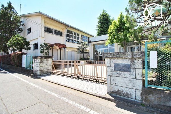 ���ӊ� ���n�旧��V���w�Z �k��7���B�w�т́u��v���k����݁A���X�������u�V�v���ɂ����V���w�Z��ڎw���Ă��܂��B 500m