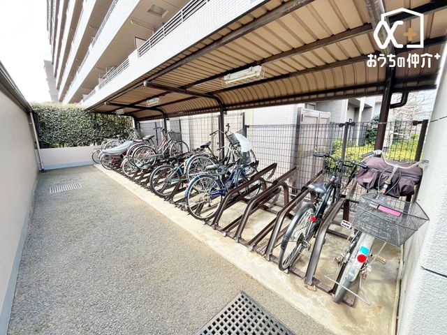 ���̑� ���֏�E�o�C�N�u���ꉮ���t���Ȃ̂ŁA�J����z�˂��������Ă���܂��I