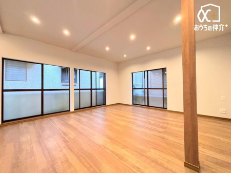 ���r���O �R�~���j�P�[�V�������L����_�C�j���O�I