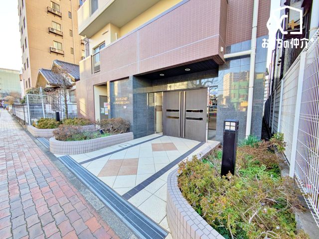 �G���g�����X -